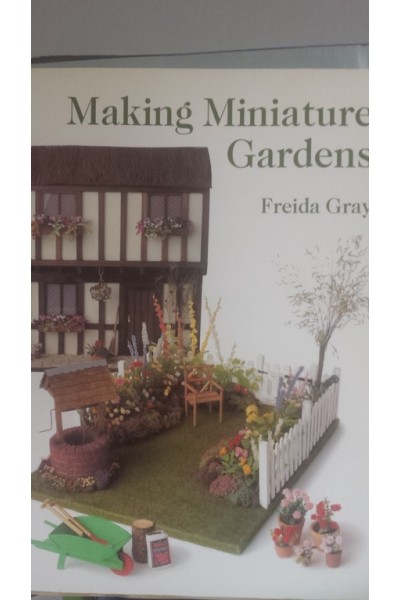 Making Miniature Gardens